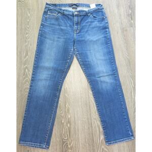 LEVIS THE ORIGINAL JEAN Mid Rise Skinny Size 16S Women Blue Medium Wash Classic